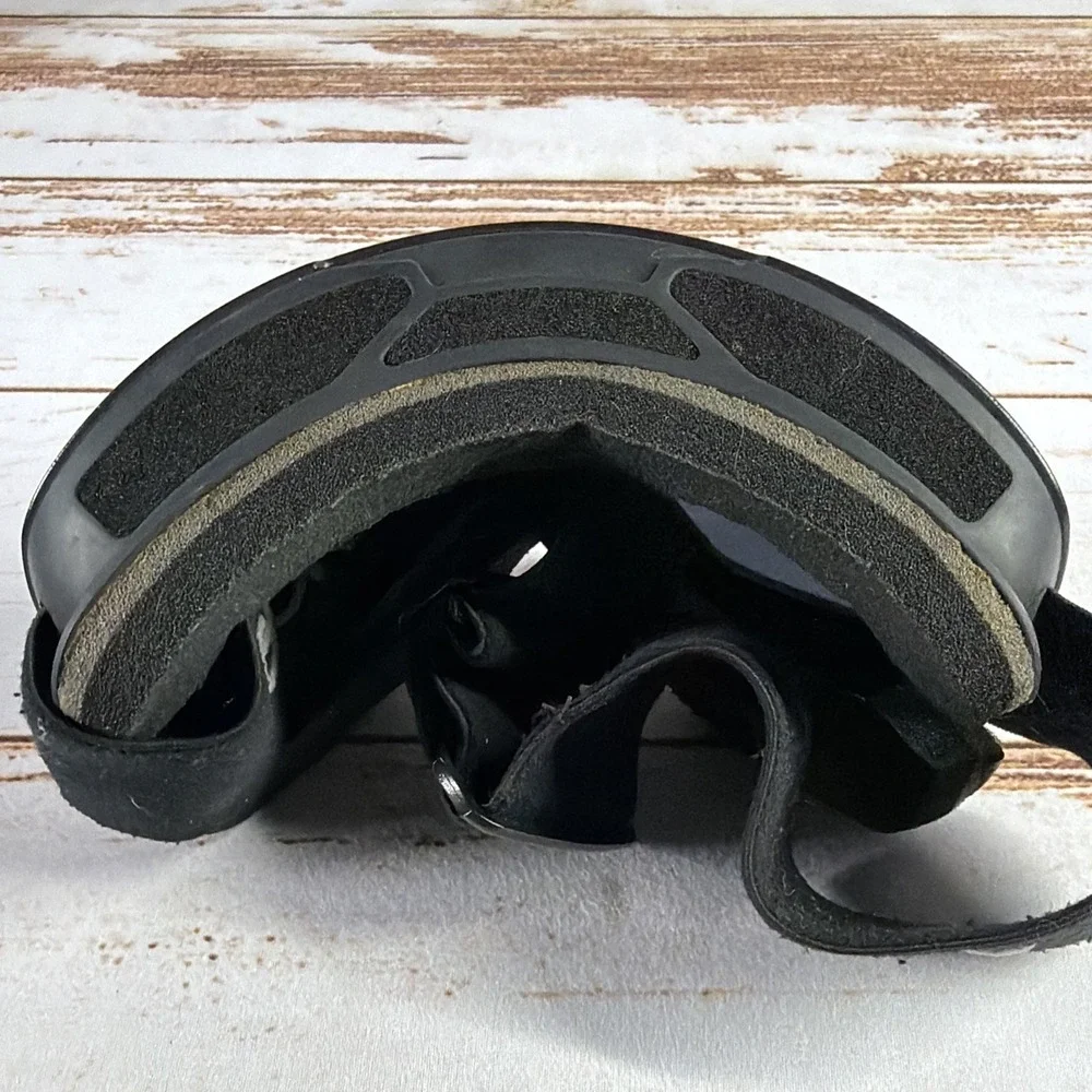 Gonex OTG Ski Goggles Large Black Frame Tinted Lens Scratched Lenses
